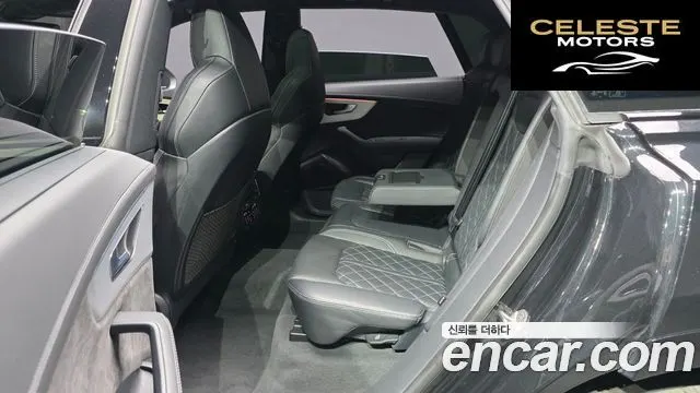 AUDI Q8 (4M) 55 TFSI Quattro Premium 2022 — photo 12 sur 20