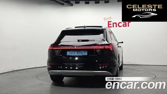 AUDI e-55 Quattro 2023 — photo 3 sur 4