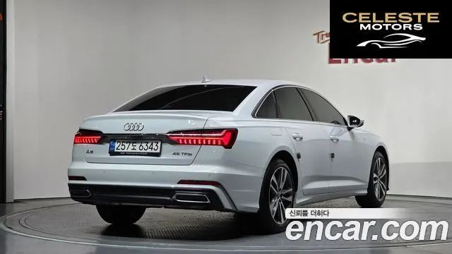 AUDI A6 (C8) 45 TFSI Premium 2022 — photo 2 sur 20