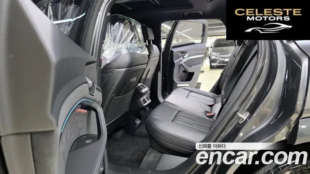 AUDI e-S 2022 — photo 10 sur 26