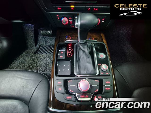 AUDI A7 3.0 TFSI Quattro 2014 — photo 9 sur 26