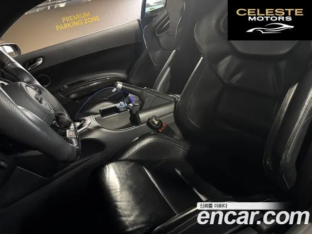 AUDI R8 5.2 V10 Coupé 2014 — photo 10 sur 17