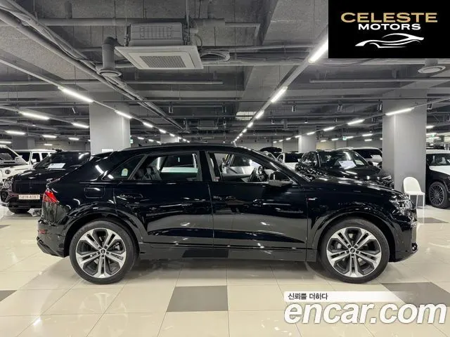 AUDI Q8 (4M) 50 TDI Quattro Premium 2026 — photo 2 sur 21