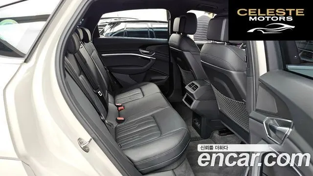 AUDI e-55 Quattro Sportback 2022 — photo 12 sur 20