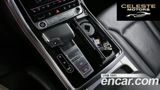 AUDI Q8 (4M) 45 TDI Quattro Premium 2021 — photo 9 sur 26
