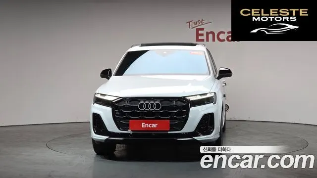 AUDI Q7 (4M) 55 TFSI Quattro Premium 2025 — photo 2 sur 26