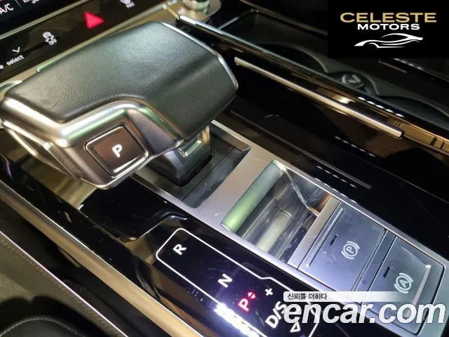 AUDI A8 (D5) 55 TFSI Quattro LWB 2020 — photo 9 sur 20