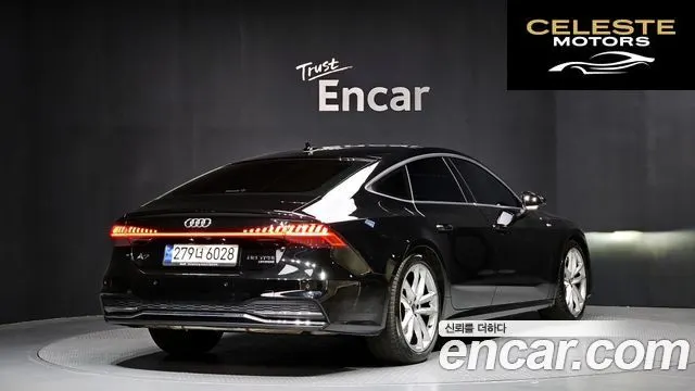 AUDI A7 (4K) 55 TFSI Quattro Premium 2021 — photo 2 sur 26