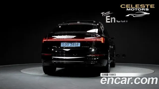 AUDI e-55 Quattro Sportback 2022 — photo 4 sur 20