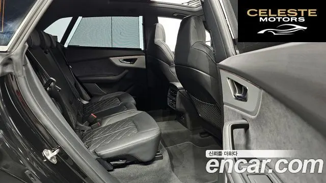 AUDI Q8 (4M) 50 TDI Quattro Premium 2025 — photo 11 sur 20