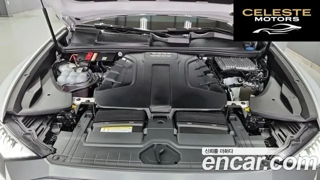 AUDI Q8 (4M) 50 TDI Quattro Premium 2020 — photo 5 sur 24