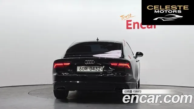 AUDI A7 40 TFSI Quattro Premium 2016 — photo 4 sur 20