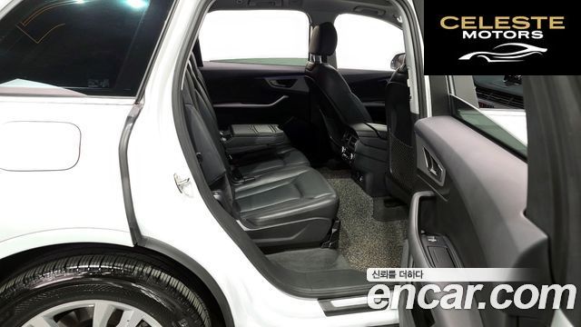 AUDI Q7 (4M) 45 TFSI Quattro 2019 — photo 12 sur 26