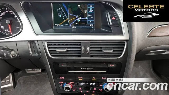 AUDI A4 30 TDI Dynamic 2016 — photo 14 sur 26