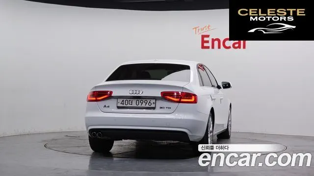 AUDI A4 30 TDI Dynamic 2016 — photo 4 sur 26