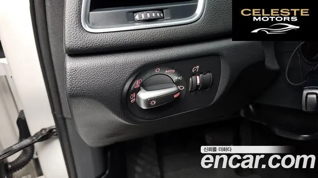 AUDI Q3 35 TDI Quattro Dynamic 2015 — photo 17 sur 20