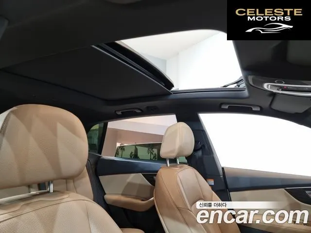 AUDI Q8 (4M) 45 TDI Quattro Premium 2023 — photo 11 sur 26
