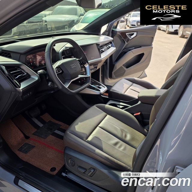AUDI Q4 e-(F4) 40 Premium 2023 — photo 9 sur 26