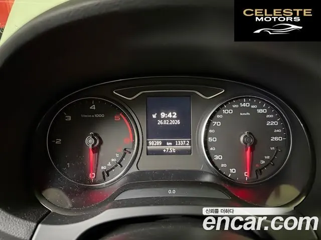 AUDI A3 35 TDI Dynamic 2015 — photo 13 sur 23