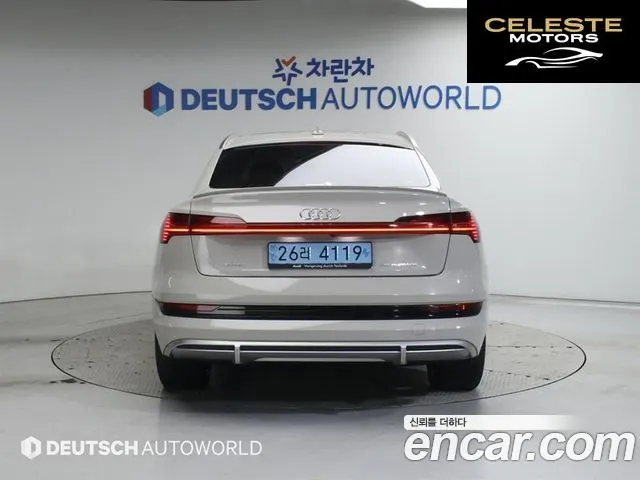 AUDI e-55 Quattro Sportback 2022 — photo 4 sur 26
