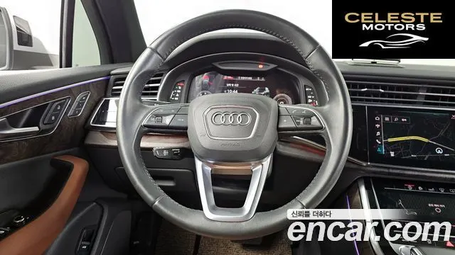AUDI Q7 (4M) 45 TDI Quattro Premium 2020 — photo 13 sur 26
