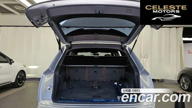 AUDI Q7 (4M) 45 TDI Quattro Premium 2020 — photo 20 sur 26
