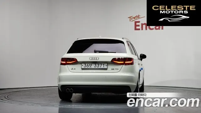 AUDI A3 35 TDI Dynamic Sportback 2015 — photo 4 sur 20