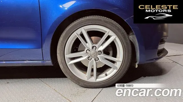 AUDI A1 30 TDI Design Edition Sportback 2015 — photo 5 sur 20
