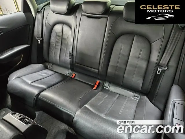 AUDI A6 35 TDI Dynamic 2015 — photo 10 sur 26