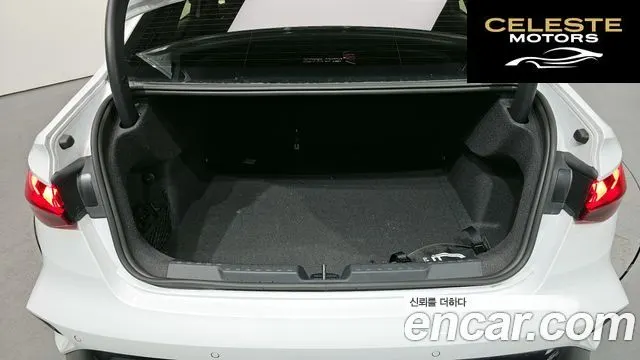 AUDI A3 (8Y) 40 TFSI Premium 2025 — photo 20 sur 20