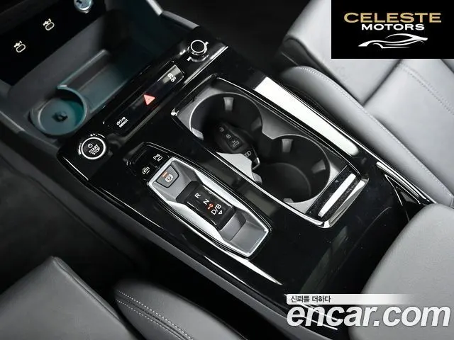 AUDI Q6 e-(GF) Premium Quattro 2025 — photo 9 sur 26