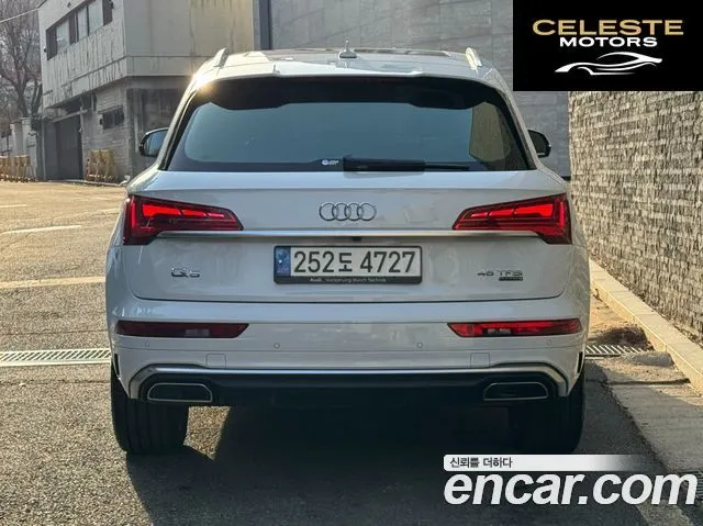AUDI Q5 (FY) 45 TFSI Quattro Premium 2021 — photo 11 sur 26
