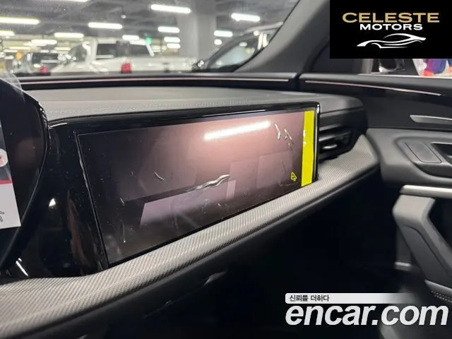 AUDI Q5 (80A) 40 TDI Quattro S Line Noir Edition 2025 — photo 9 sur 21