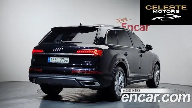 AUDI Q7 (4M) 45 TDI Quattro Premium 2021 — photo 2 sur 20