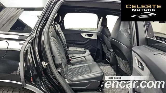 AUDI Q7 (4M) 55 TFSI Quattro Premium 2023 — photo 12 sur 20
