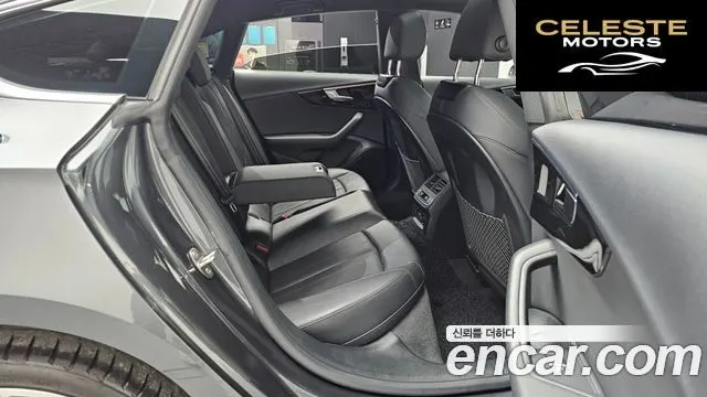 AUDI A5 (F5) 40 TDI Quattro Premium Sportback 2021 — photo 12 sur 20