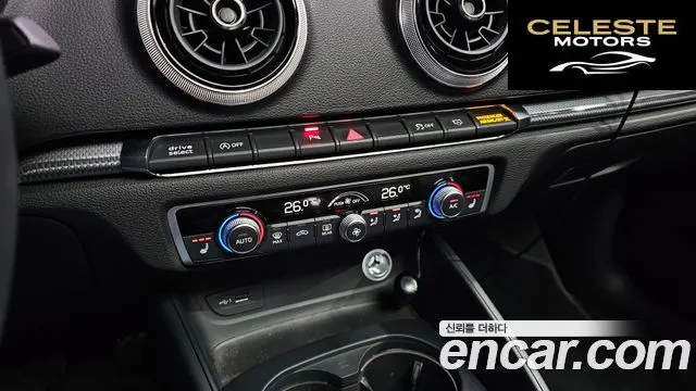AUDI A3 40 TFSI 2018 — photo 18 sur 20