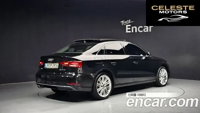 AUDI A3 40 TFSI 2018 — photo 2 sur 20