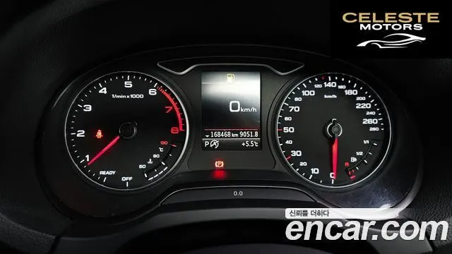AUDI A3 40 TFSI 2018 — photo 8 sur 20