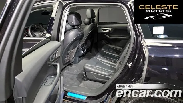 AUDI Q7 (4M) 45 TFSI Quattro 2019 — photo 11 sur 20