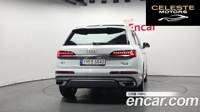 AUDI Q7 (4M) 45 TDI Quattro Premium 2023 — photo 4 sur 20