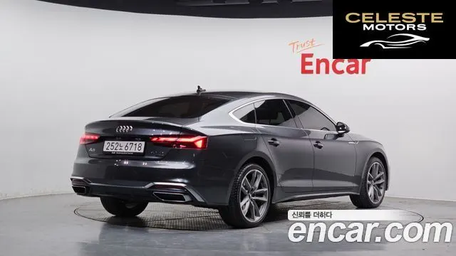 AUDI A5 (F5) 40 TDI Quattro Premium Sportback 2021 — photo 2 sur 20