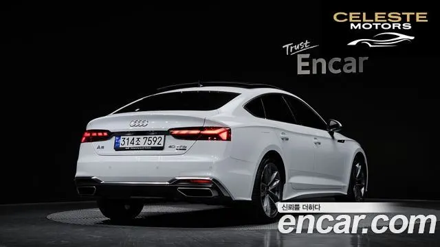 AUDI A5 (F5) 40 TFSI Quattro Premium Sportback 2022 — photo 2 sur 20
