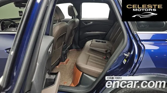 AUDI Q4 e-(F4) 40 Premium 2022 — photo 11 sur 20