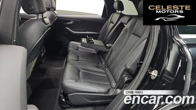 AUDI Q7 (4M) 45 TDI Quattro Premium 2022 — photo 12 sur 20