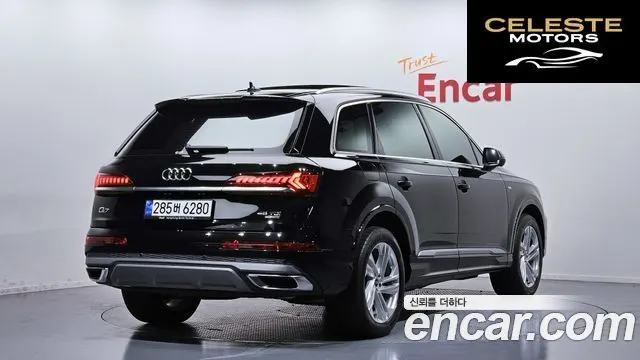 AUDI Q7 (4M) 45 TDI Quattro Premium 2022 — photo 2 sur 20