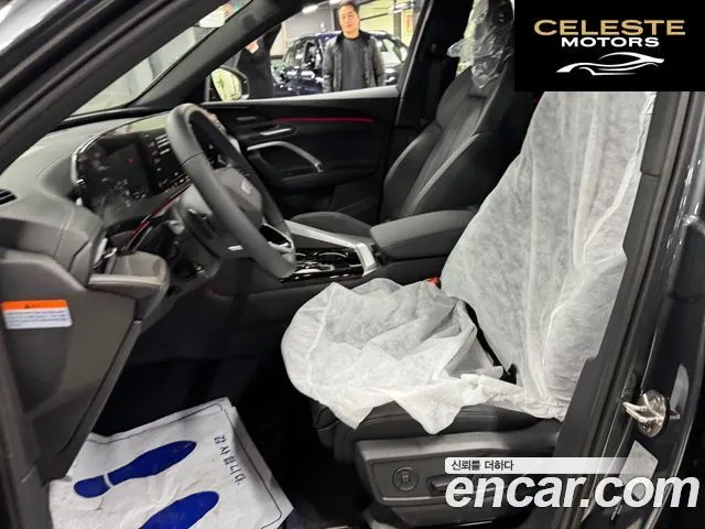 AUDI Q5 (80A) 40 TDI Quattro S Line Noir Edition 2025 — photo 19 sur 21
