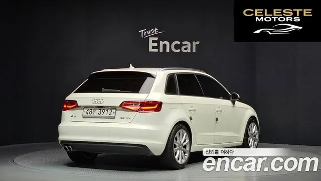 AUDI A3 35 TDI Dynamic Sportback 2015 — photo 2 sur 20