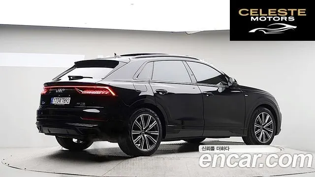 AUDI Q8 (4M) 55 TFSI Quattro Premium 2021 — photo 4 sur 26