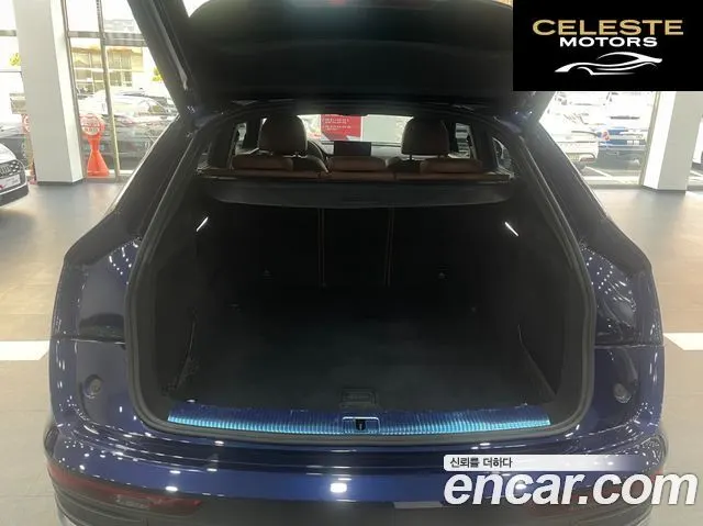 AUDI Q5 (FY) 40 TDI Quattro Premium Sportback 2023 — photo 12 sur 26